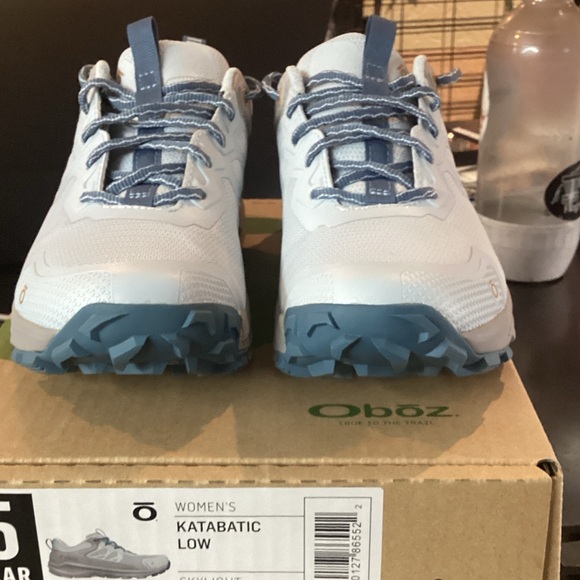 Oboz Women's Athletic Shoes - lt blue and Gray - Picture 3 of 9